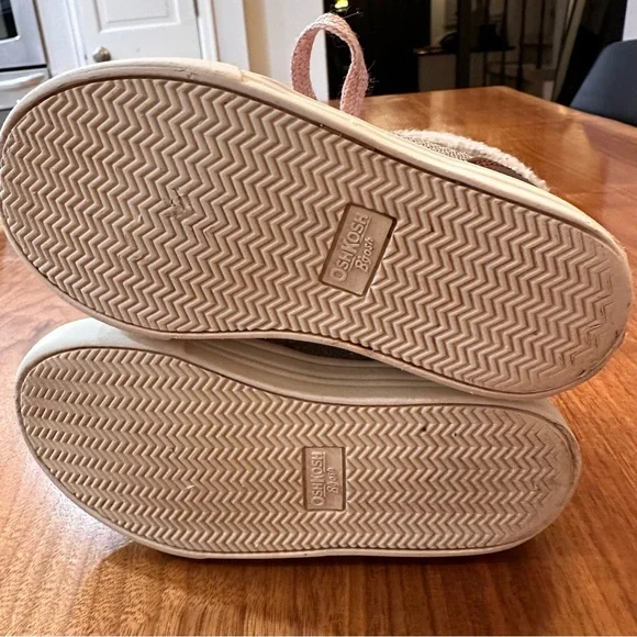 OshKosh Metallic Gold High Top Sneakers Glitter Faux Fur Trim. Size Girl… - Picture 11 of 16